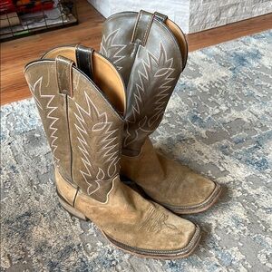 Men's Justin Cowboy Boots - Tan and Gray